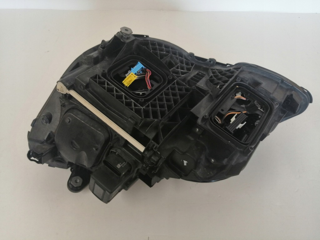 Mercedes W212 Lift Lamp Front Full LED ILS A2129063203 Product image