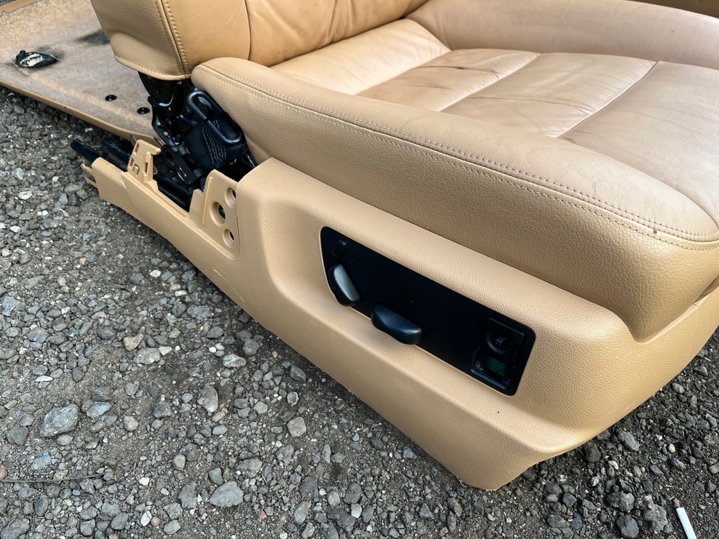 PORSCHE CAYENNE S I 7L ΔΕΡΜΑΤΙΝΑ ΚΑΘΙΣΜΑΤΑ 03- Product image