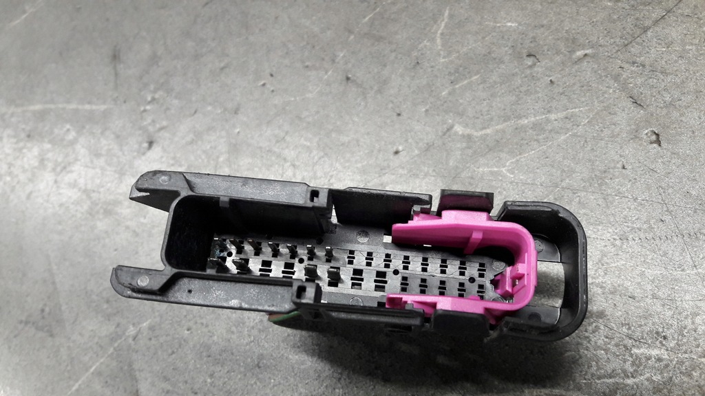 1K0937722D Audi VW Skoda Εγκατάσταση Cube Product image