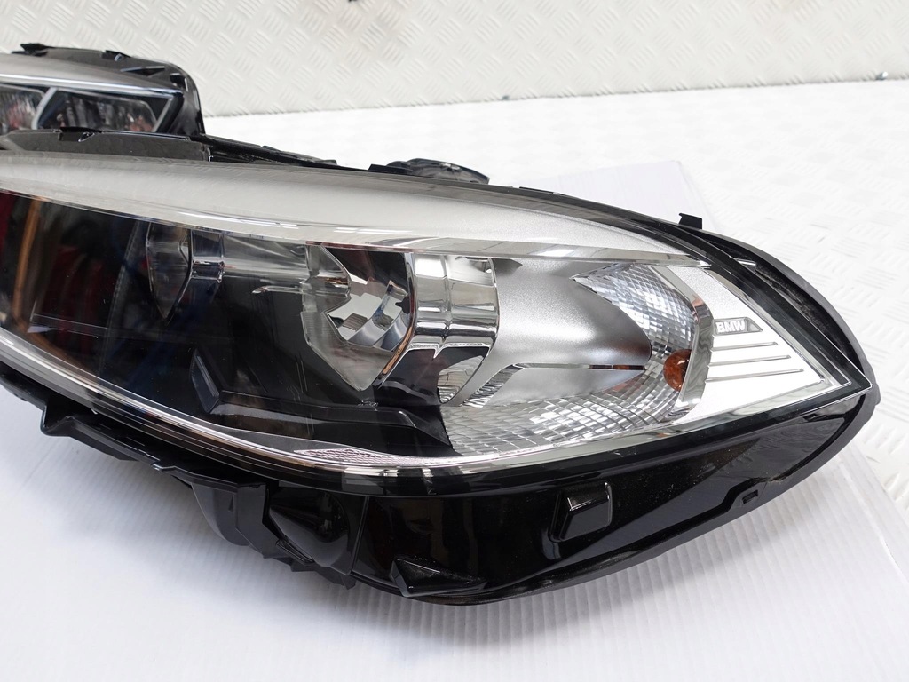 BMW 1 F40 ΚΑΝΟΝΙΚΗ ΛΑΜΠΑ LED H7 L Ή R EUROPE Product image