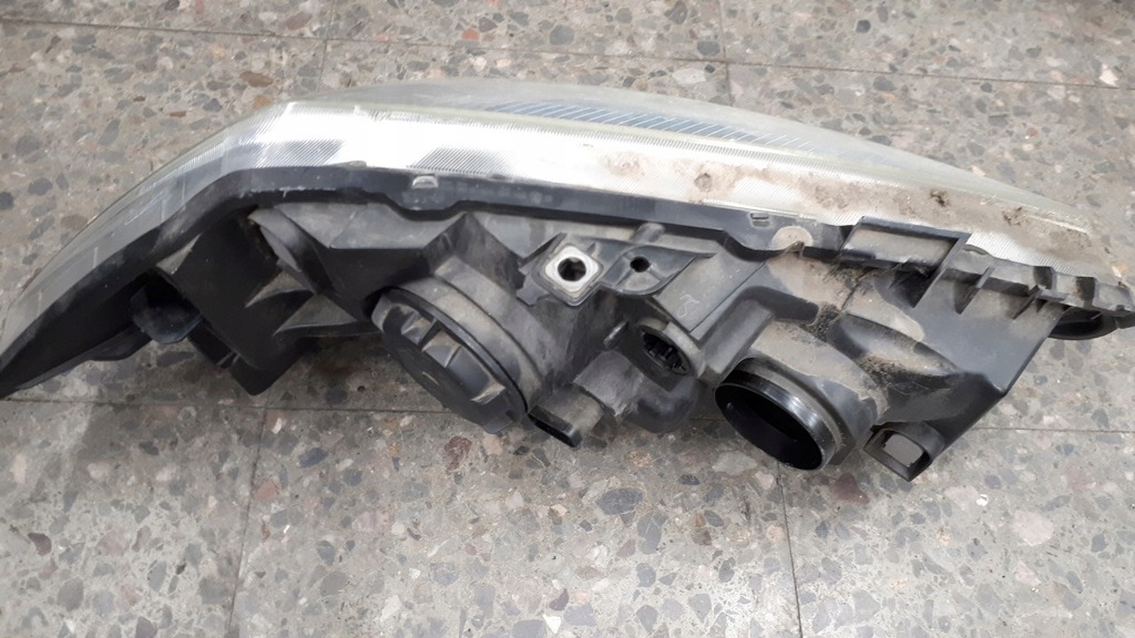 αριστερό εμπρός προβολέας Renault Megane II Valeo Product image
