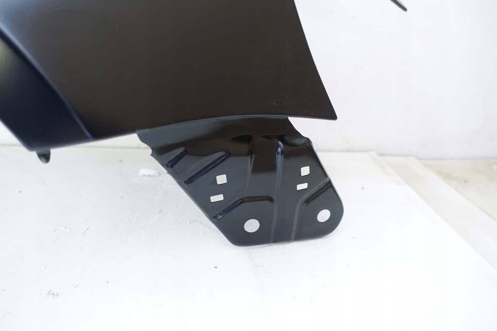 VW Golf v VI Plus Right Μέλος 5M0821022 Product image