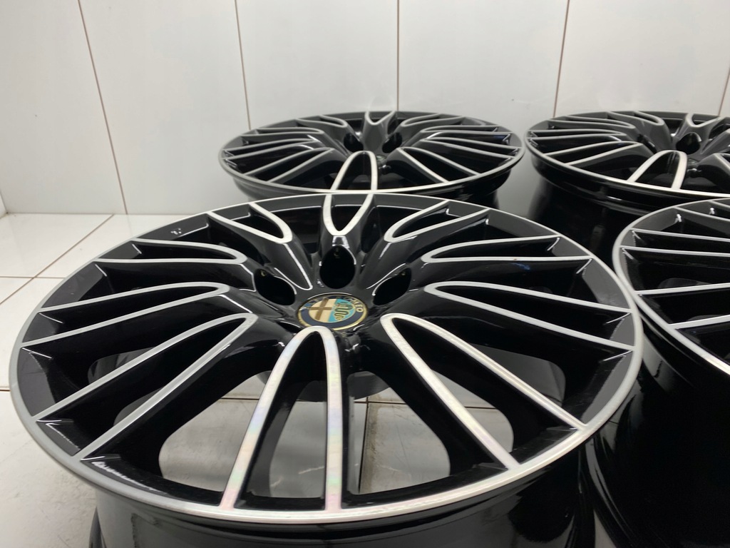 ΣΕΤ ΖΑΝΤΕΣ ALFA ROMEO GIULIA 159, Brera 7,5" x 17" 5x110 ET 41 Product image
