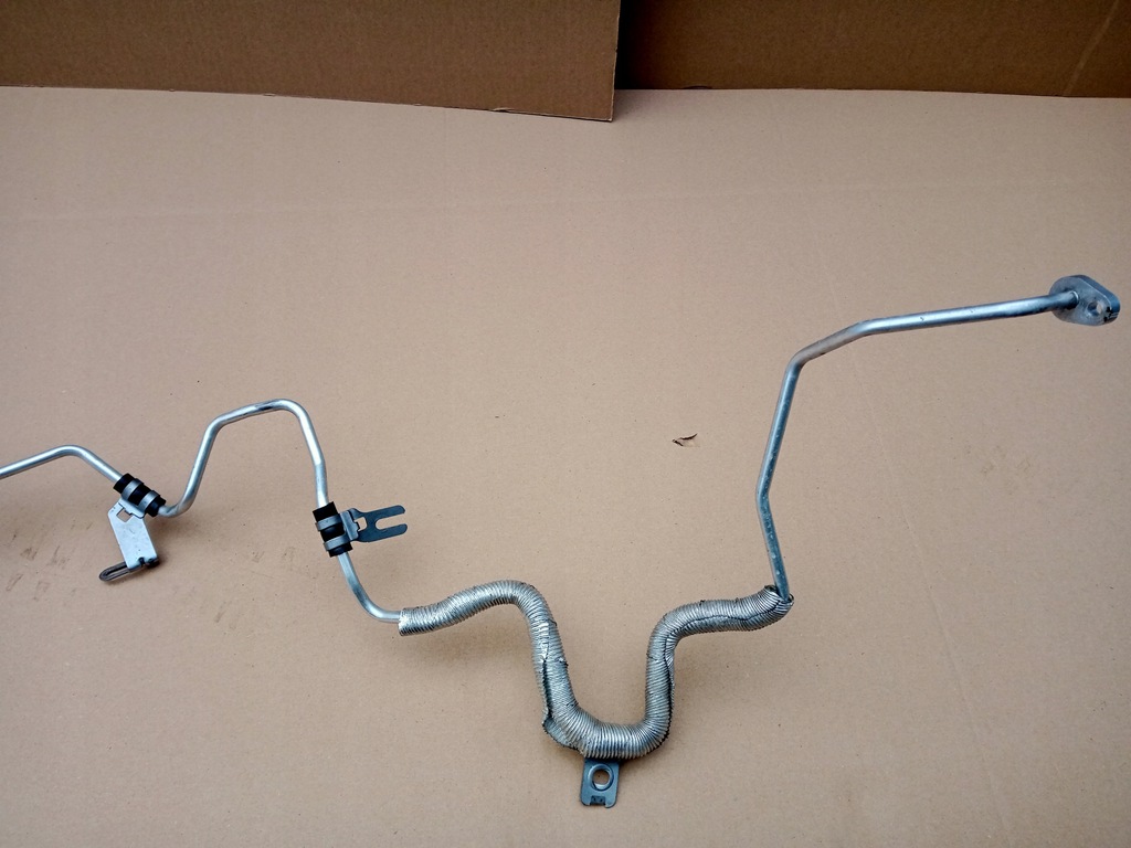 RENAULT MEGANE IV AIR CONDITIONING PIPE 924405684R Product image