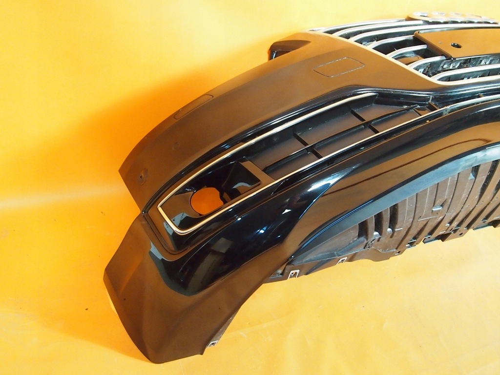 Audi A8 4H Hood Bumper Belt Matrix Fenders LY9T Product image