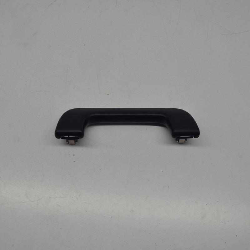 Μπροστινή αριστερή λαβή του Audi A4 Avant (8W5, B9) 4M0857607 3.0L Product image