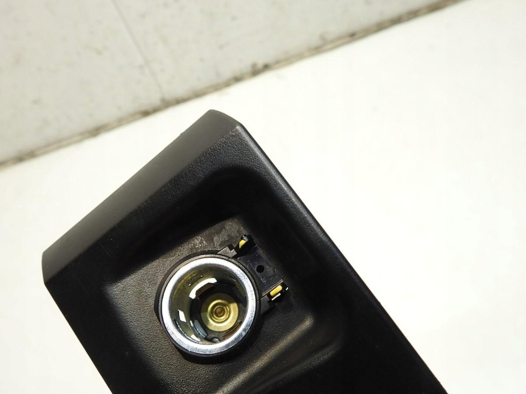 Mercedes R W251 A2516830128 Product image