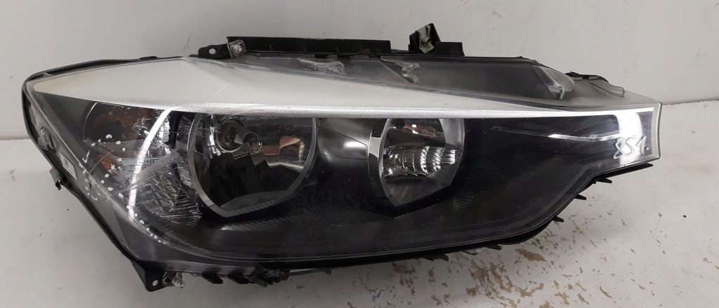 BMW 3 F30 F31 USA μπροστινό δεξιό φωτιστικό Product image