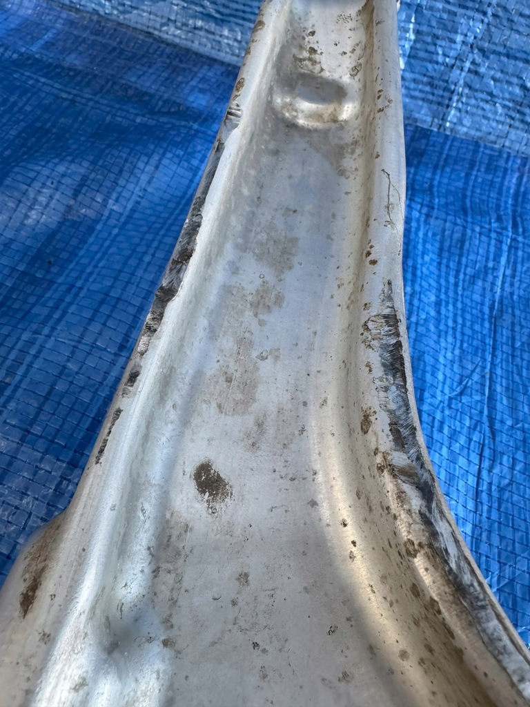 Αριστερά Swingarm Renault Austral 1.2 E-Tech Product image