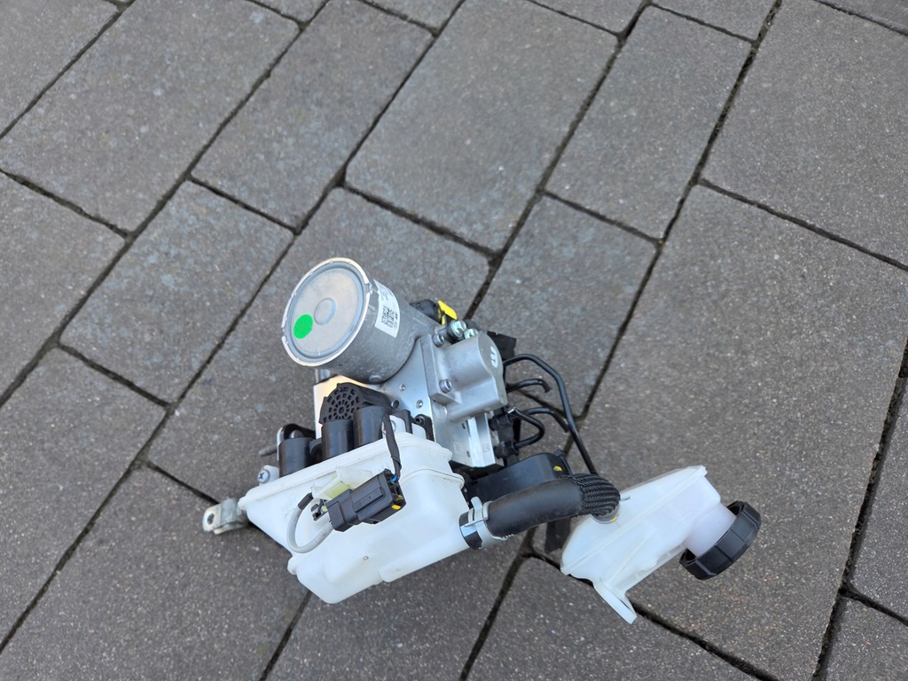 KIA XBEET 1,6 GDI HYBRYDA ABS ΦΡΟΝΟ ΦΡΟΝΙΣΜΟΣ 58500-CR000 BA10001300 2020R Product image
