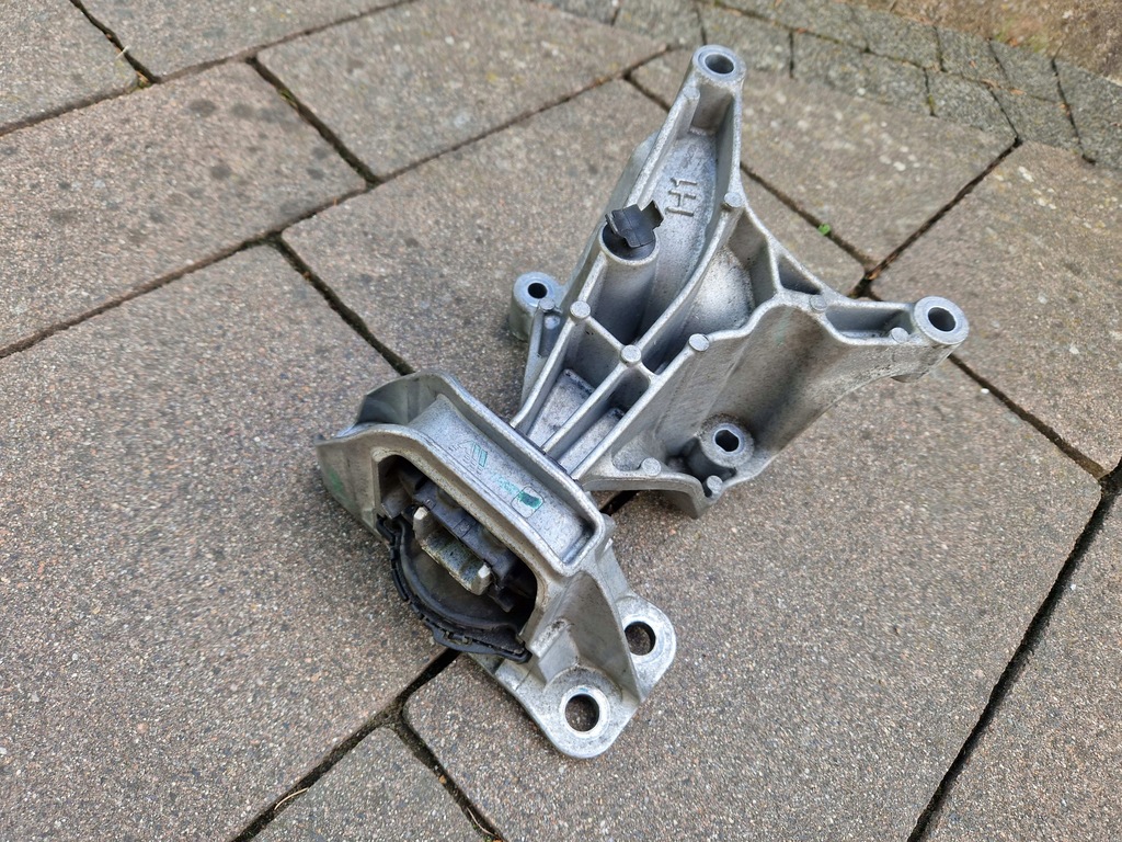 JUKE II F16 CLIO V CAPTUR II ENGINE PAW 1.0 DIGT 112325208R   2019 Product image