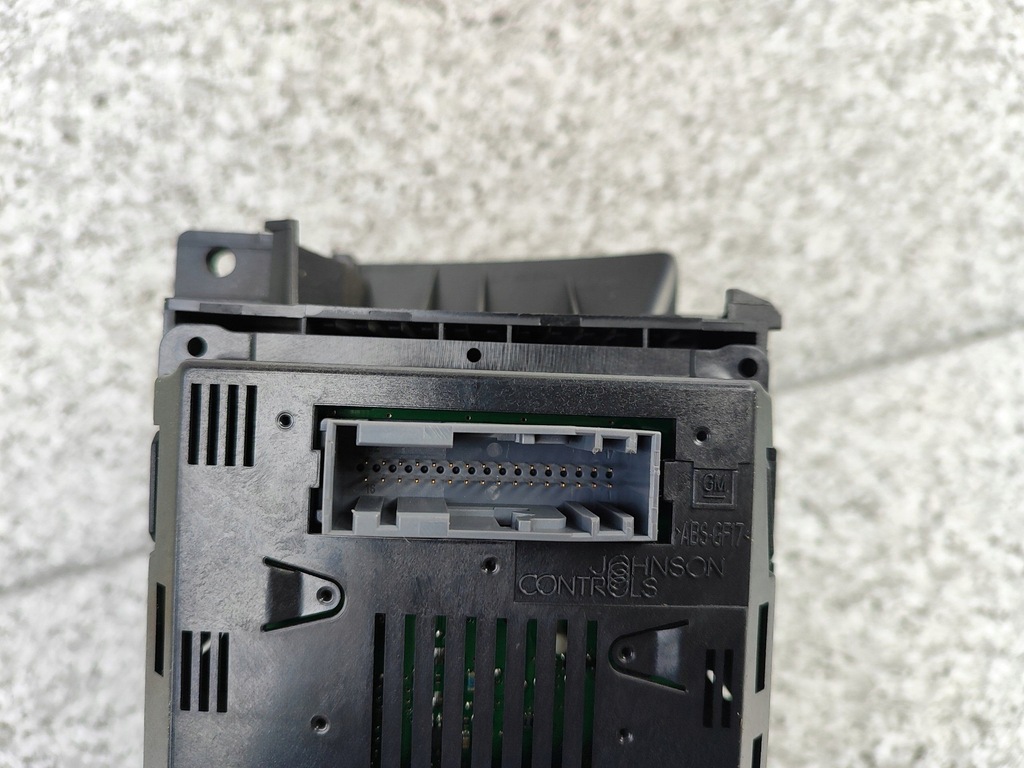 Opel Astra H III HB 04-10 Οθόνη ραδιοφωνικού ρολογιού Product image