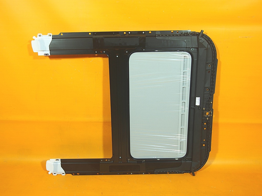 Audi A5 8T LIFT 50KM Sunroof Ρολό 8t8877041e Product image