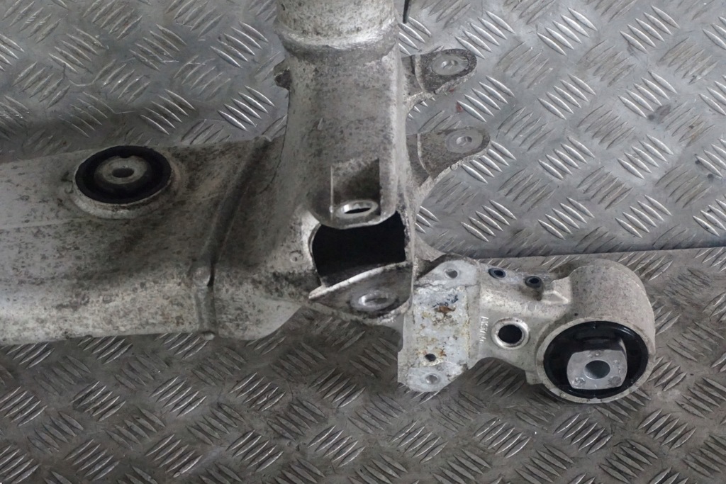 BMW E60 Καροτσάκι για έλκηθρο Πίσω Product image