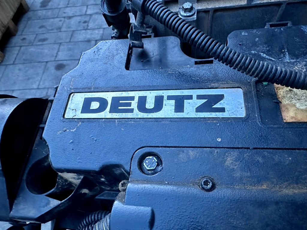 DEUTZ FAHR MERLO TCD ENGINE 4.1 L4 C4ST103 22000328 GP3404332 04503190R Product image
