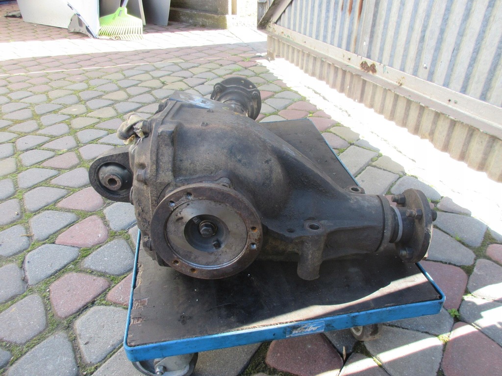 NISSAN TERRANO I 86-96 3D 2.4i Z24i ΑΞΟΝΑ ΜΠΡΟΣΤΑ ΔΙΑΦΟΡΙΚΟ Product image