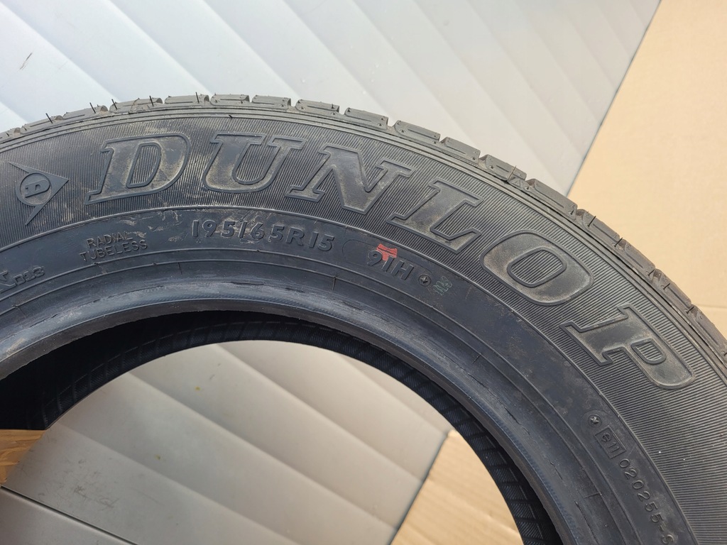 195/65 R15 91H DUNLOP SP SPORT 01 NEW Product image