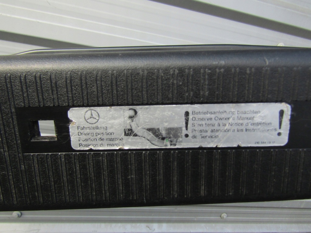 2 MERCEDES W202 COMBI ΠΙΣΩ ΚΑΛΥΜΜΑ ΚΑΛΥΜΜΑΤΟΣ ΣΤΟ ΠΑΡΑΓΩΓΟ Product image