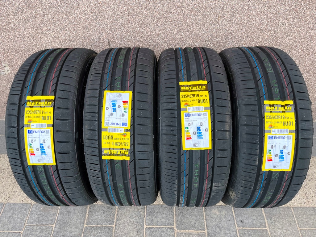 SKODA SUPERB III SUMMER WHEELS 235/40R19 AEZ NEW Product image