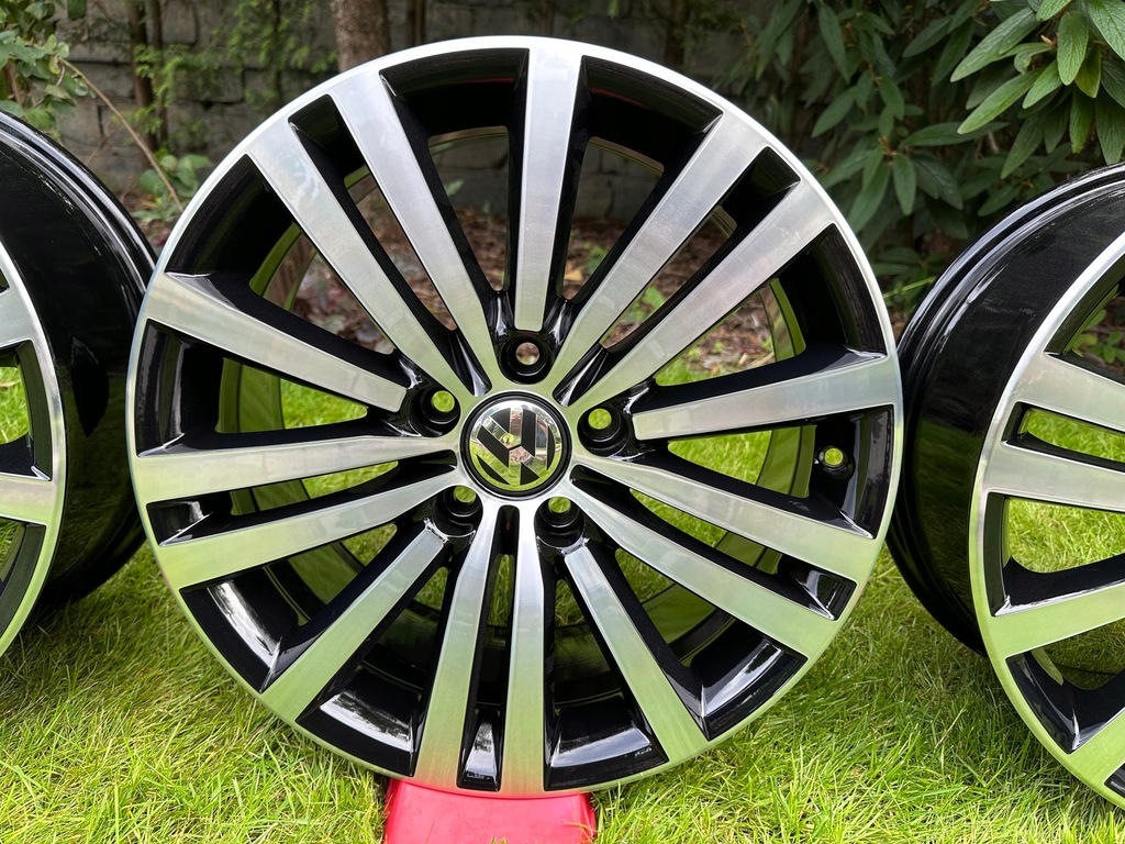 FELGI VW PASSAT B7 CC EOS 3AA 7,5x17 ET47 5x112 3AA601025G MINNEAPOLIS Product image