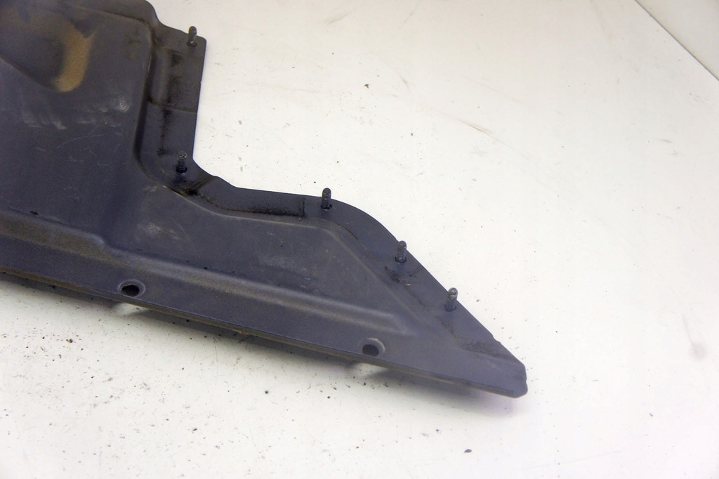 PT068 Mercedes Sprinter W906 Πλάκα τοίχου διαφράγματος Product image