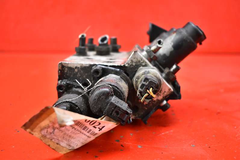 ΑΝΤΛΙΑ ΑΝΑΡΤΗΣΗΣ 6758704 BMW E65 4.4 V8 02R Product image