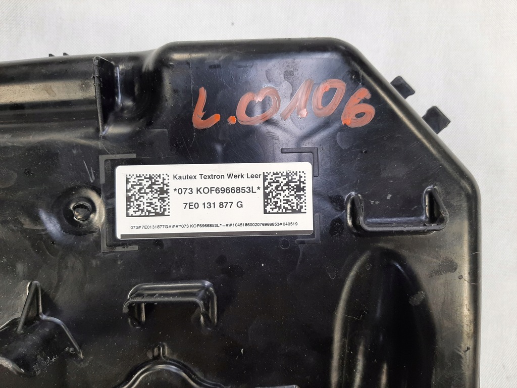 VW Transporter T6 AdBlue Tank Pump 7E0131877G 5Q0131969C Product image