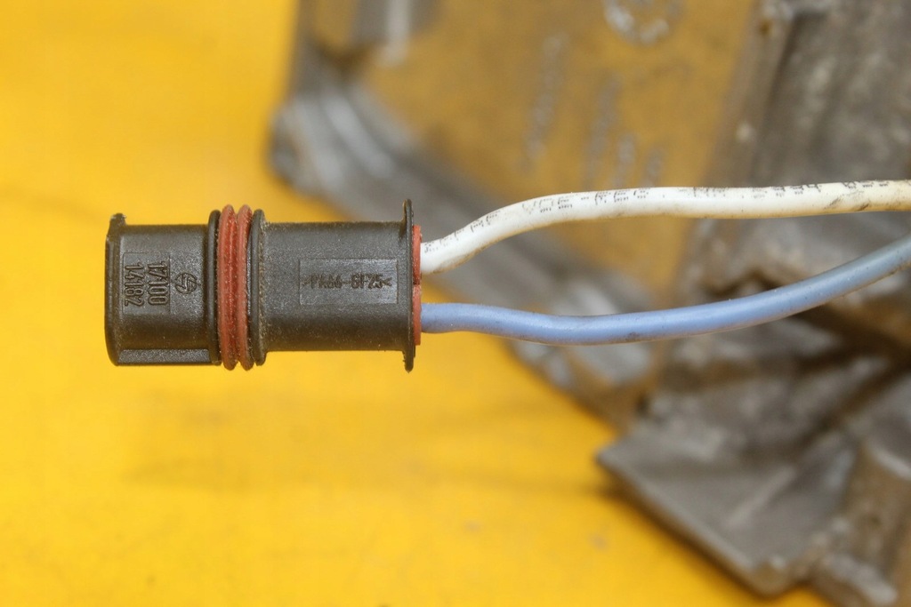 Ψήνουμε Webasto Thermo Top C Diesel 5.0 kW 12V Audi Q7 Bus VW Seat 4L0815071G Product image