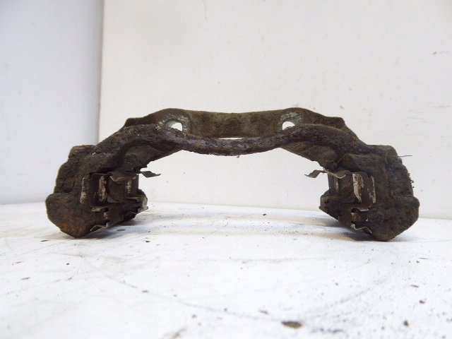 BERLINGO PARTNER I LIFT 02-08 YOKE CALIPER ΠΛΑΙΣΙΟ ΜΠΡΟΣΤΑ ΔΕΞΙΑ 1.4 8V KFW Product image