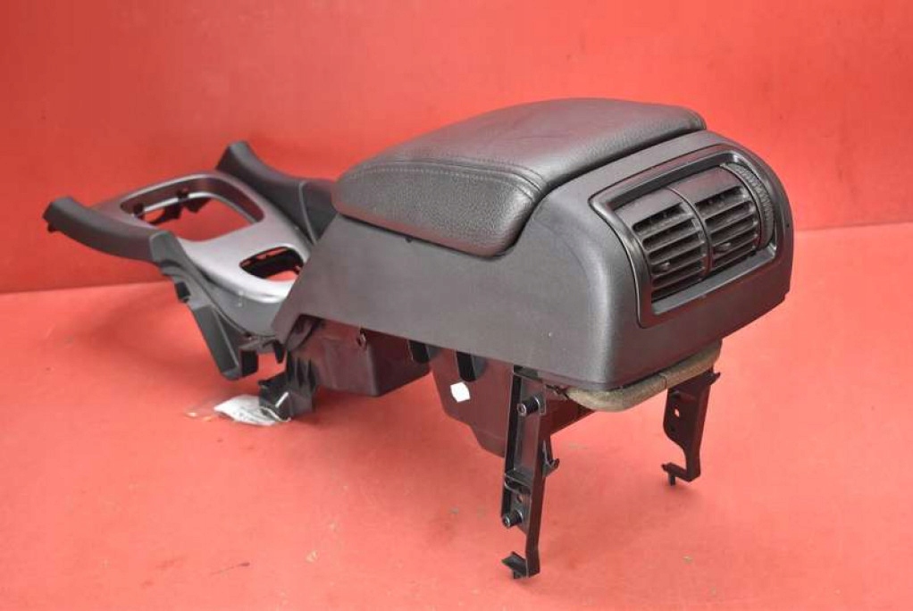 ΚΕΝΤΡΙΚΟ ΒΡΑΧΙΟΝΙΟ ΤΟΥΝΕΛ EU 12790310 SAAB 9-3 93 2 II LIFT 07-11 Product image