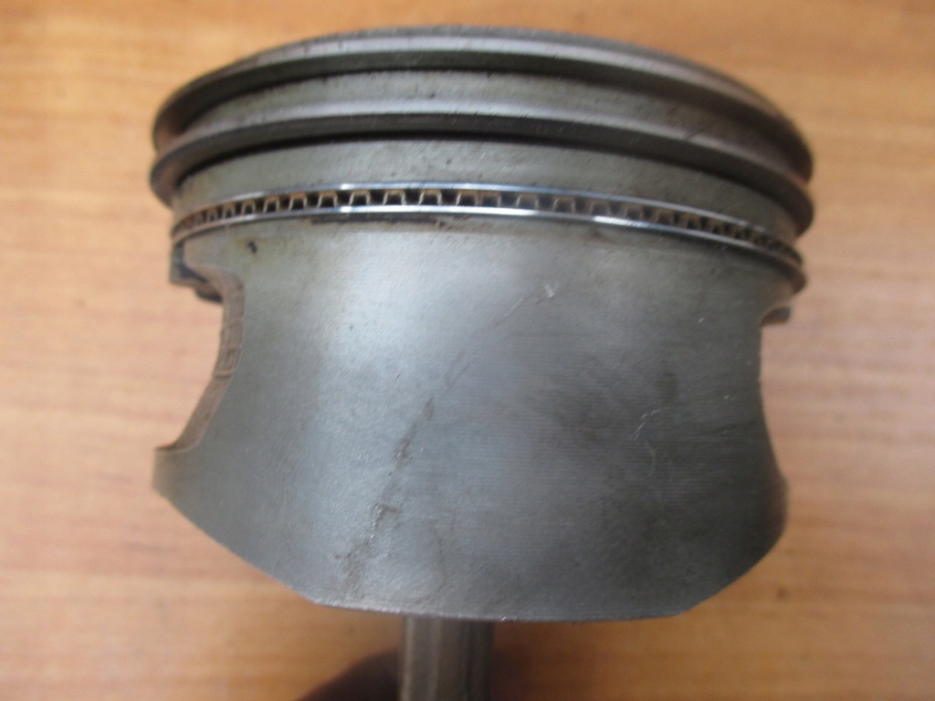 OPEL ASTRA G ZAFIRA 1.6 Z16XE PISTON 78.94 KORB 161 Product image