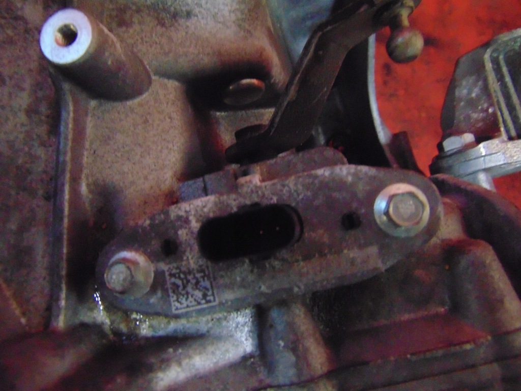 RENAULT CLIO IV RS 1.6 TCI GEARBOX DC4004 Product image