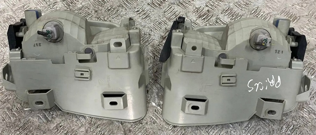 Προβολείς ομίχλης Toyota Prius (XW30) 2010 Product image