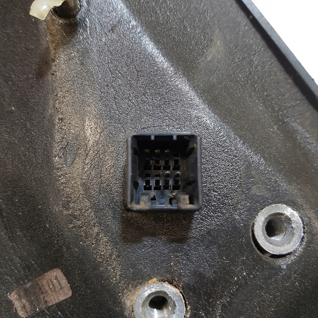 ΔΕΞΙΟΣ ΗΛΕΚΤΡΙΚΟΣ ΚΑΘΡΕΠΤΗΣ HYUNDAI GETZ Product image