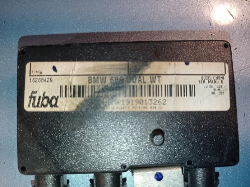 μονάδα κεραίας ενισχυτή BMW 699 DUAL WT 65248380944 Product image