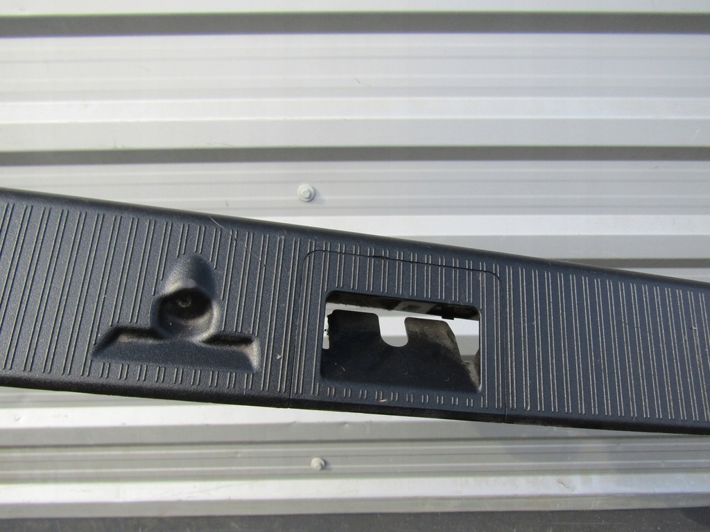 2 MERCEDES W202 COMBI ΠΙΣΩ ΚΑΛΥΜΜΑ ΚΑΛΥΜΜΑΤΟΣ ΣΤΟ ΠΑΡΑΓΩΓΟ Product image