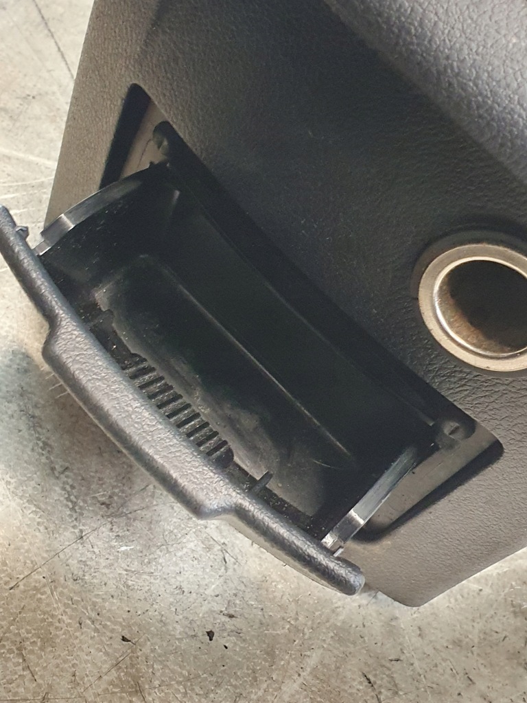 ΚΕΝΤΡΙΚΗ ΚΟΝΣΟΛΑ ΤΟΥΝΕΛ ΟΕ 7S71-A045A20-AX FORD MONDEO MK4 07 ΕΕ Product image