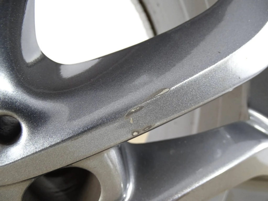 RIM Mercedes A205 W205 7J x 17 H2 ET48.5 A2054010200 Product image