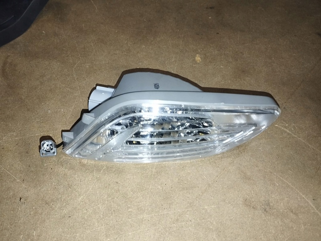Suzuki Burgman AN 650 Μπροστά δεξιά Product image