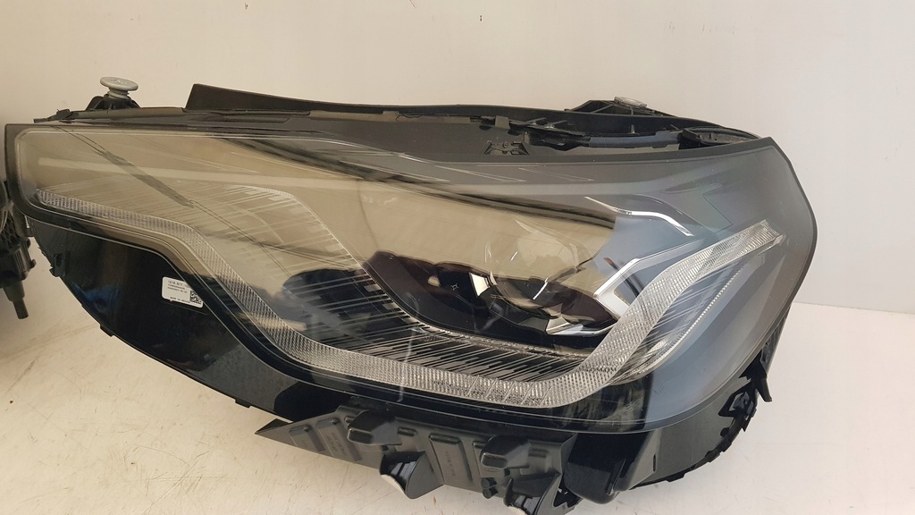 ΜΠΡΟΣ ΦΩΤΙΣΤΙΚΟ ΜΠΡΟΣ ΑΡΙΣΤΕΡΟ ΔΕΞΙ BMW M2 G87 ΜΑΥΡΟ ΟΛΟΚΛΗΡΩΜΕΝΟ 9503470 9503469 Product image