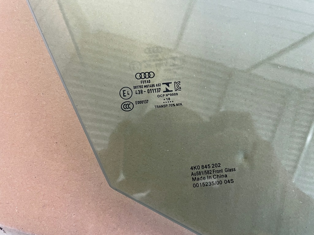 ΓΥΑΛΙ ΠΟΡΤΑΣ ΜΠΡΟΣ ΔΕΞΙ AUDI A6 4K 4K0845202 18* έτος Product image