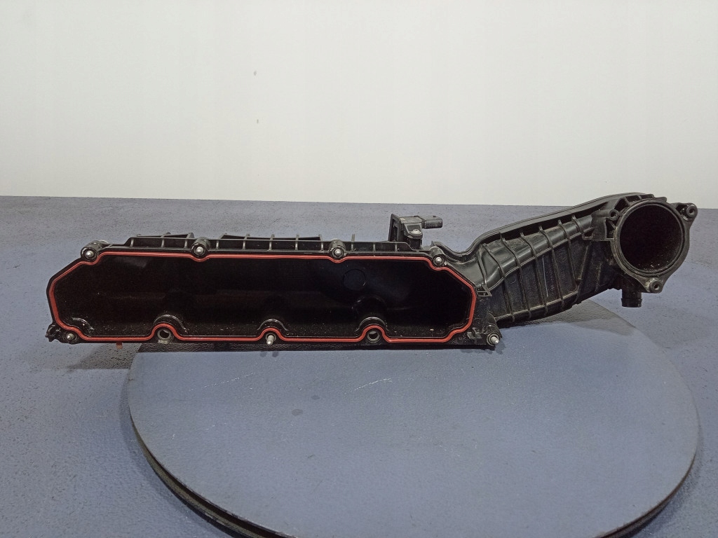 BMW 5 G30 M550i M5 F90 X5 G05 M50i N63 S63 INDUCTION MANIFOLD 8601613 Product image