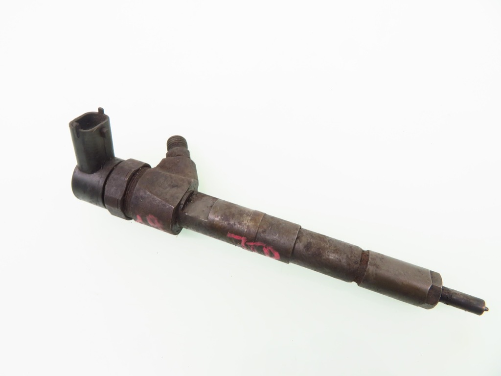 INJECTOR ALFA ROMEO 147 1.9 JTD 0445110111 Product image