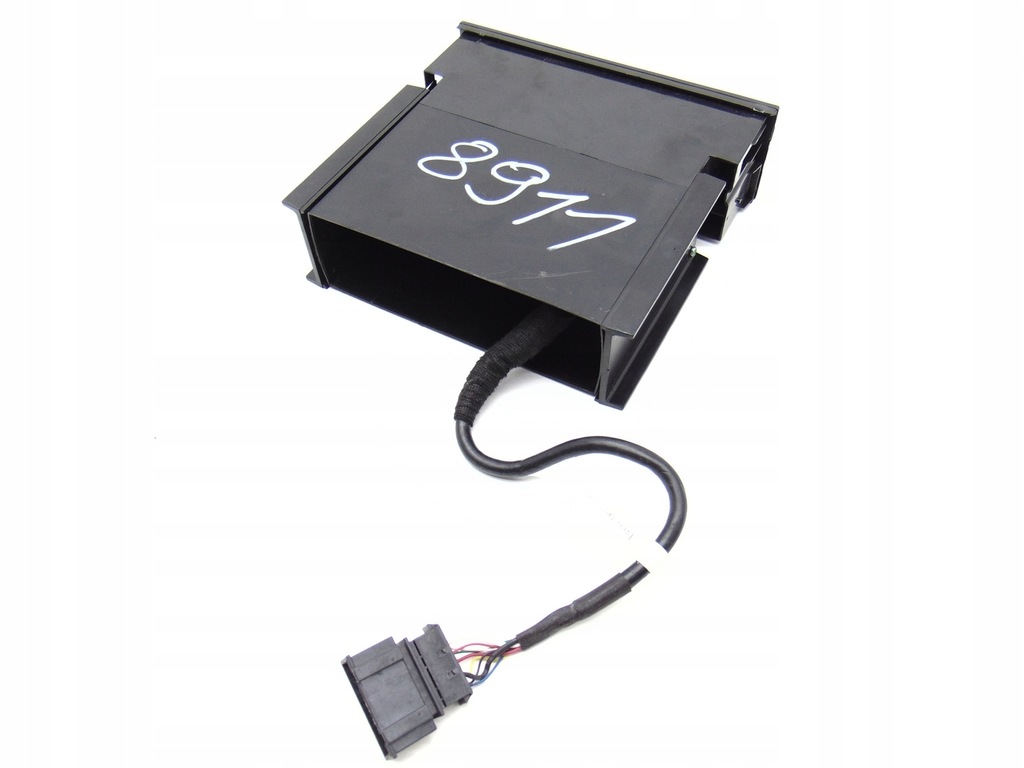 TUNER USB MODULE 8E0857925F AUDI A3 8P 03-12 R A4 Product image