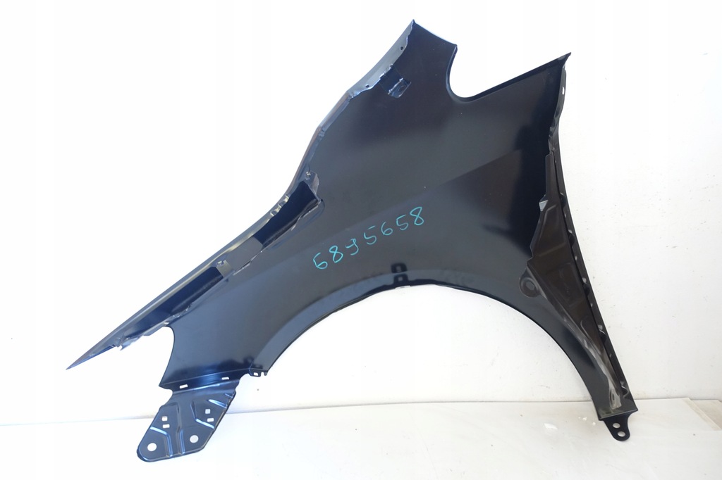 VW Golf v VI Plus Right Μέλος 5M0821022 Product image