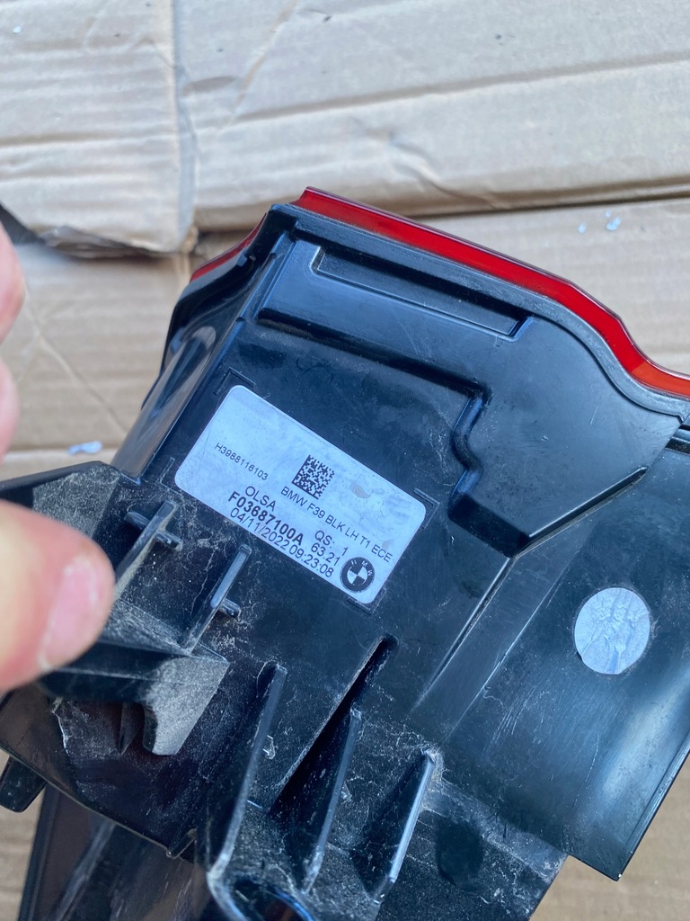 ΠΙΣΩ ΦΩΣ ΑΡΙΣΤΕΡΟ ΠΙΣΩ ΑΡΙΣΤΕΡΟ 9881161 BMW F39 X2 LED EUROPA ORIGINAL Product image
