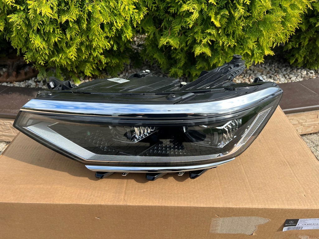 VW passat b8 ανύψωση iq φως full Led αριστερή λάμπα Product image