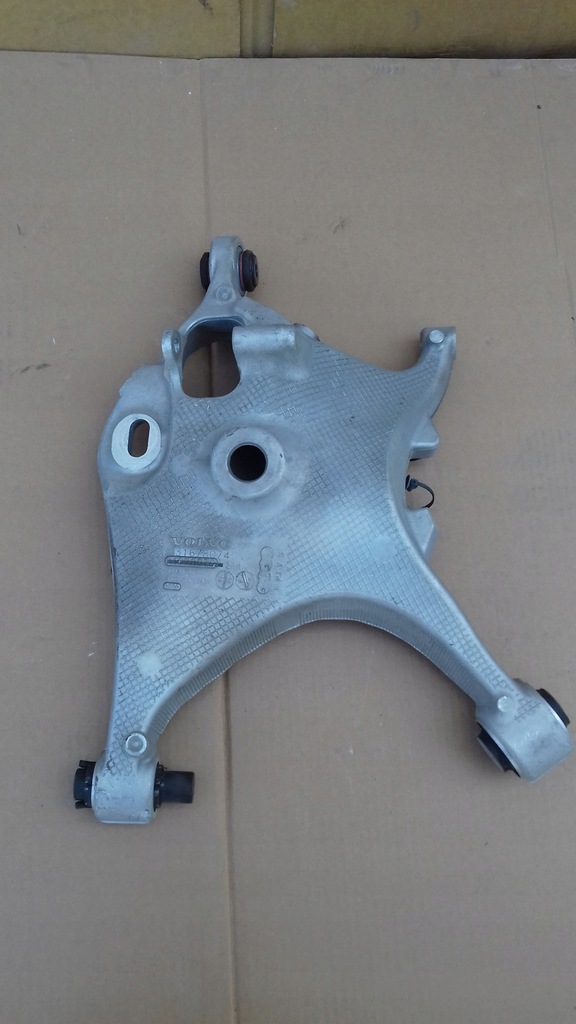 VOLVO S90 V90 II ΒΡΑΧΙΟΝ ΕΛΕΓΧΟΥ ΠΙΣΩ ΔΕΞΙΑ 31678074 Product image