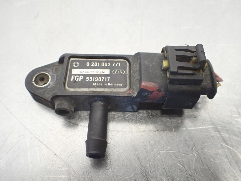 ΧΑΡΤΗΣ ΑΙΣΘΗΤΗΡΑΣ ΕΝΙΣΧΥΣΗΣ ΠΙΕΣΗΣ FIAT SEDICI 1.9 Product image