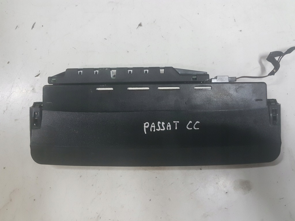 VW PASSAT CC 08-12 ΦΩΣ ΣΤΟΠ ΦΡΕΝΩΝ Product image